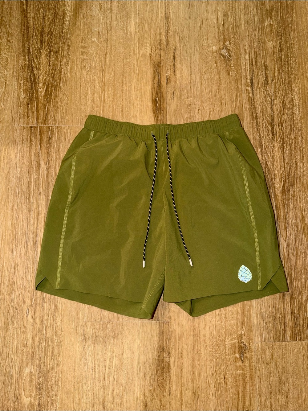 Stio | Stio Olive Athletic Drawstring Shorts 6”